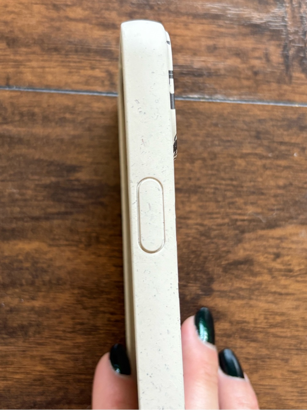 Pela case for iPhone 14 - Picture 4 of 7